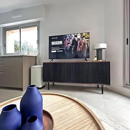Apartment Vue Exceptionnelle - 4 Pers. Jardin Clim Parking *