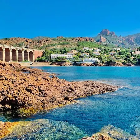 Apartment Vue Exceptionnelle - 4 Pers. Jardin Clim Parking Saint-Raphael (Var)